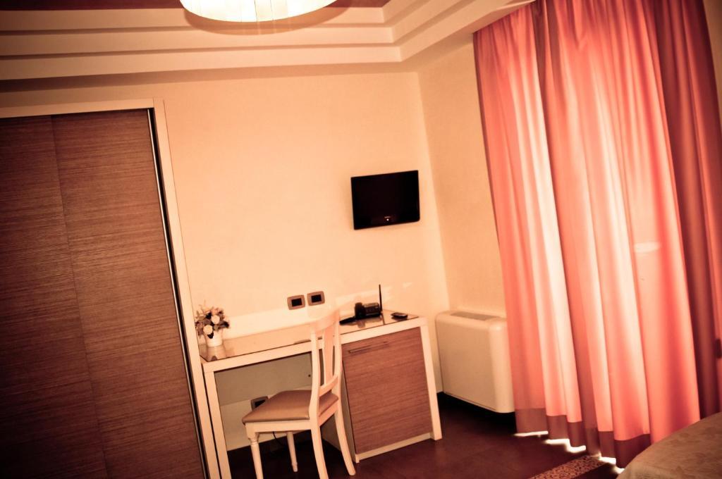 Aerhotel Phelipe Sant'Eufemia Lamezia Room photo